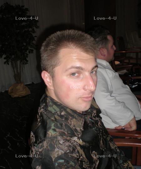 Кирилл, 32